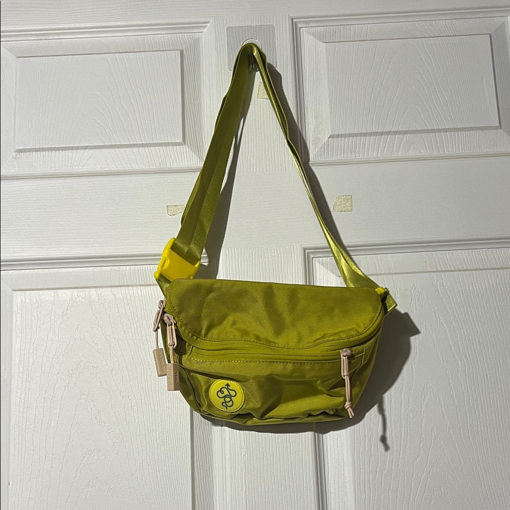 Trendy Olive Crossbody Bag